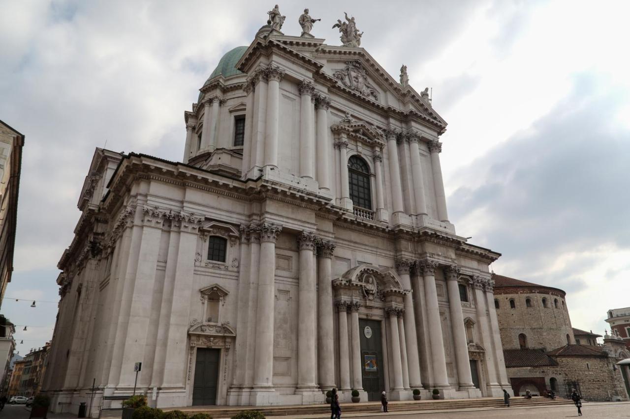 Brescia Musei Apartment ภายนอก รูปภาพ