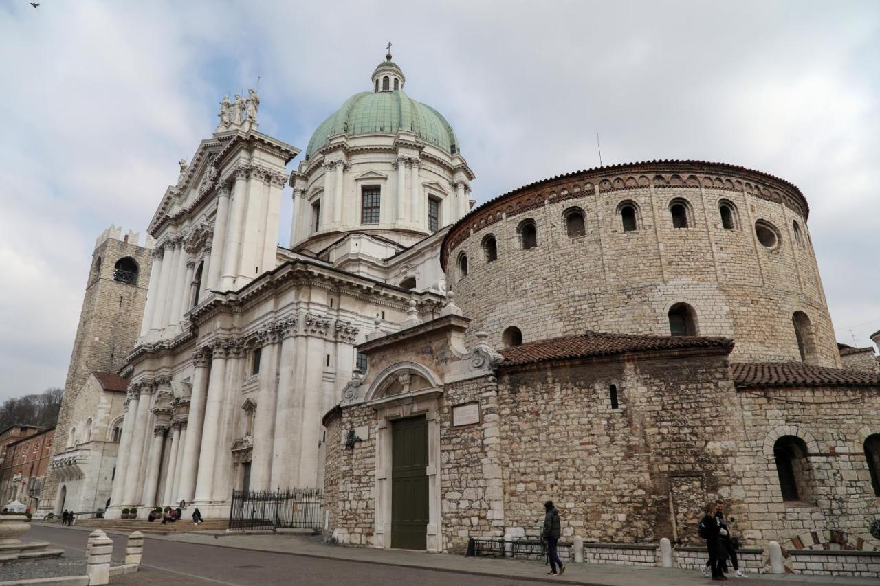 Brescia Musei Apartment ภายนอก รูปภาพ